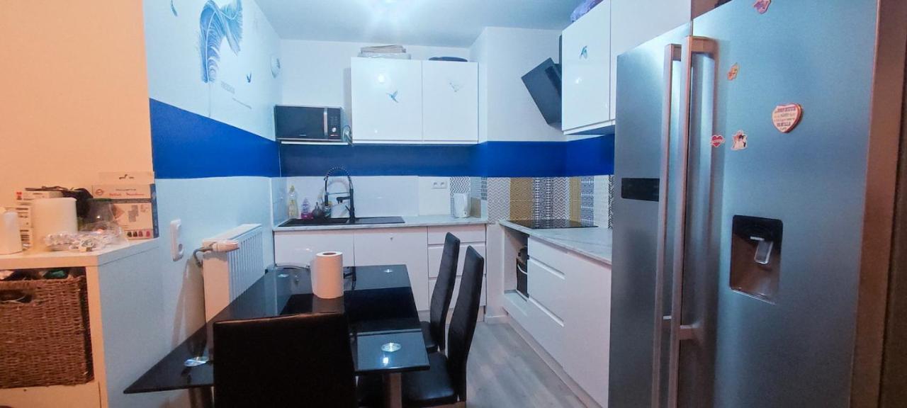 Jolie Appartement Avec Un Jardin Meaux Exterior foto